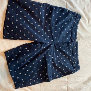 Intro navy fleur de Lis size 12